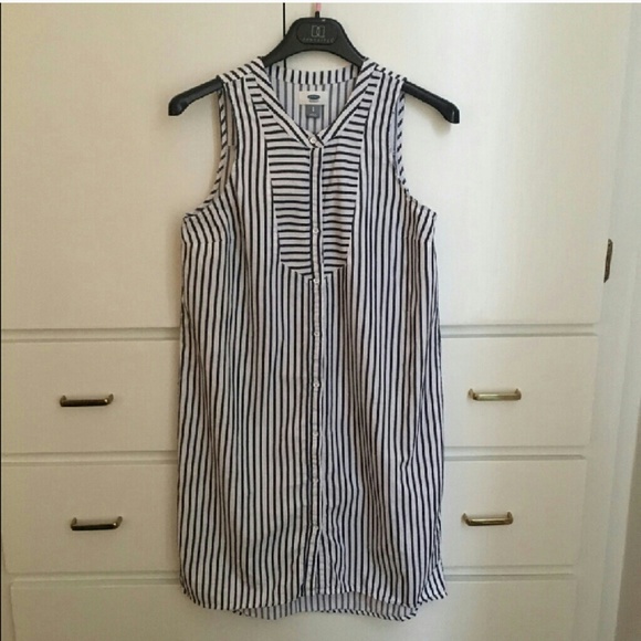Old Navy Dresses & Skirts - Striped Shirt Dress -